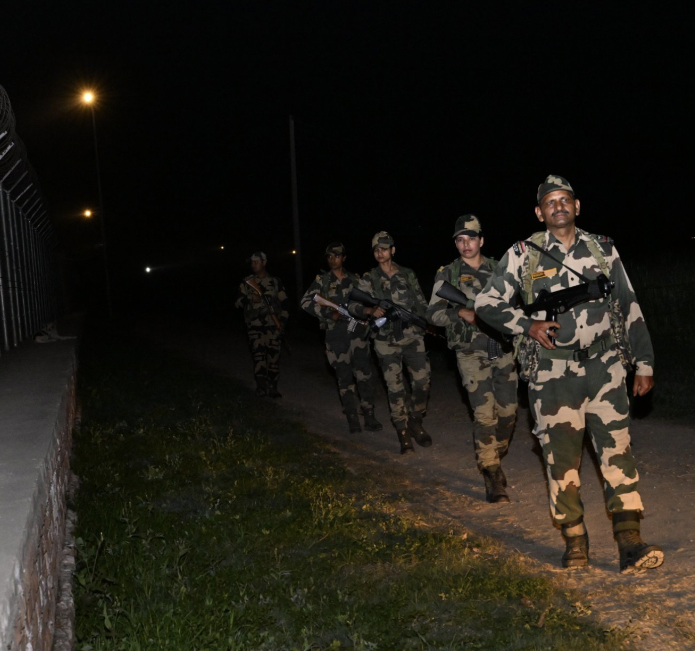 BSF Detains Pakistani Ranger Along Rajasthan Border Amid Rising India-Pakistan Tensions